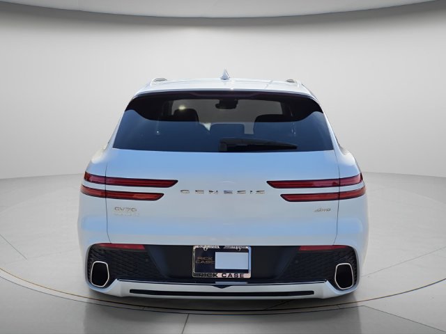 Used 2025 Genesis GV70 2.5T w/ Select Package AWD/4WD image 5