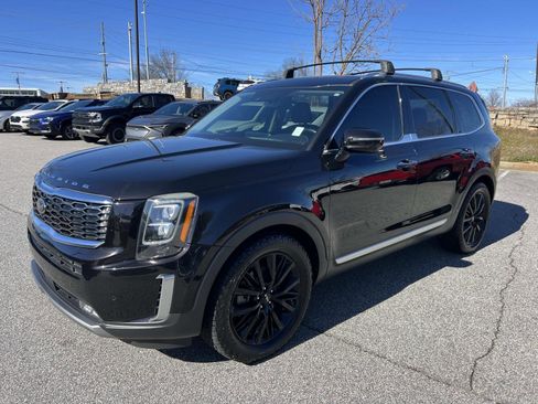 Used 2020 Kia Telluride SX w/ Towing Package image 3