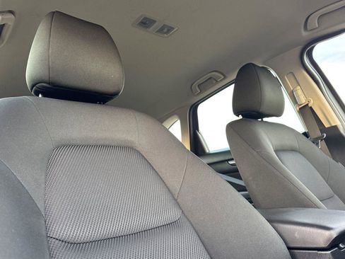 Used 2019 MAZDA CX-5 Sport image 16