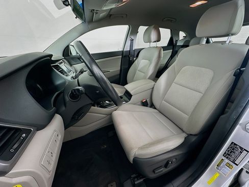 Used 2017 Hyundai Tucson Sport AWD/4WD image 13