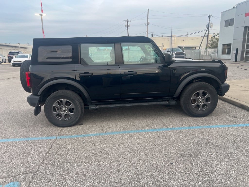 Used 2022 Ford Bronco 4-Door AWD/4WD image 6