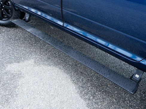 Used 2022 RAM 2500 Big Horn w/ Night Edition image 6