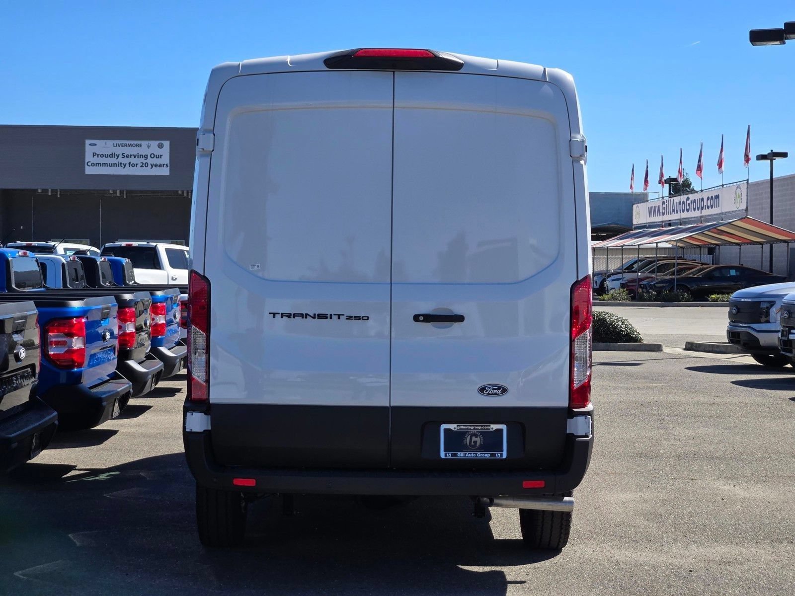 New 2026 Ford Transit 250 148 Medium Roof RWD image 5