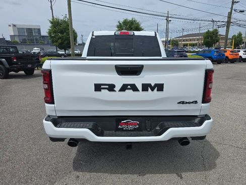 New 2026 RAM 1500 Express AWD/4WD image 4