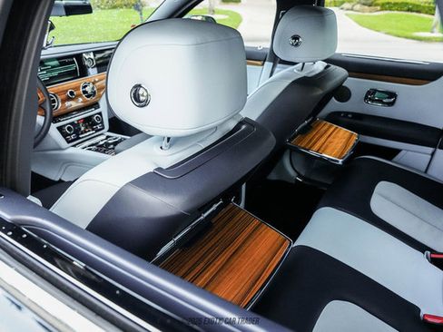 Used 2022 Rolls-Royce Ghost AWD/4WD image 50