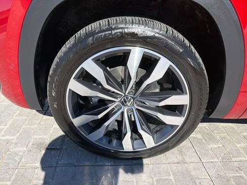 Certified 2023 Volkswagen Atlas Cross Sport SEL Premium R-Line image 29