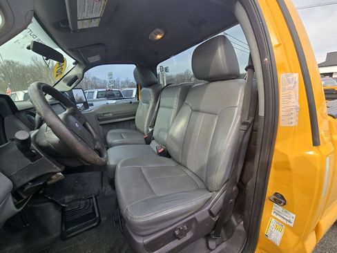 Used 2014 Ford F250 XL w/ Snow Plow Prep Package AWD/4WD image 20