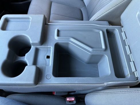 Used 2012 Ford F150 XLT w/ XLT Chrome Pkg image 29