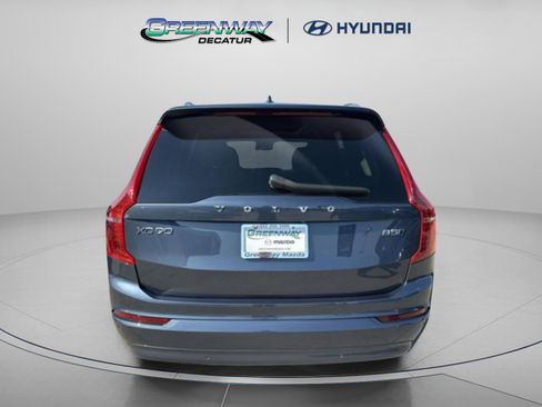 Used 2023 Volvo XC90 B5 Core image 6