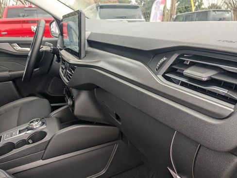 New 2026 Ford Escape SE FWD image 72