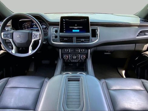 Used 2023 Chevrolet Tahoe Z71 w/ Luxury Package AWD/4WD image 16