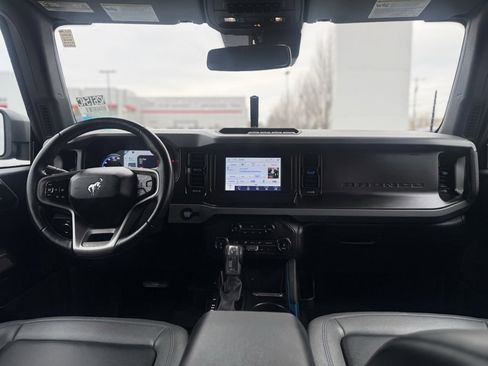 Used 2022 Ford Bronco Black Diamond image 22