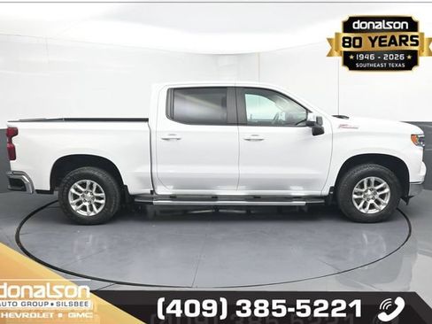Used 2025 Chevrolet Silverado 1500 LT AWD/4WD image 2
