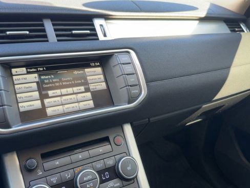 Used 2014 Land Rover Range Rover Evoque Pure Plus AWD/4WD image 18