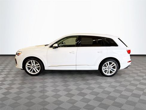 Used 2025 Audi Q7 3.0T Premium Plus AWD/4WD image 4