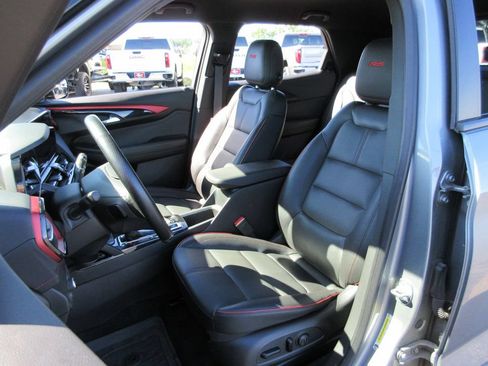 Certified 2024 Chevrolet TrailBlazer RS FWD image 17