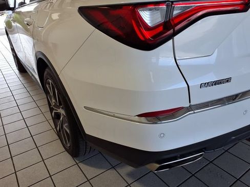 Used 2022 Acura MDX w/ Technology Package FWD image 22