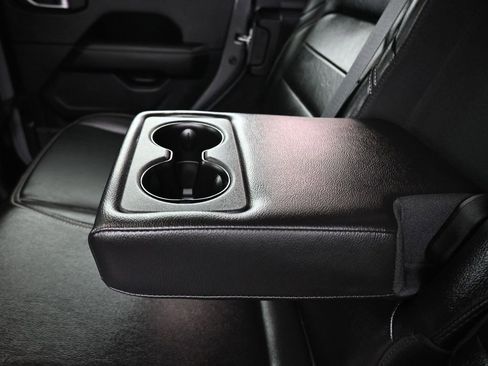 Used 2021 Jeep Wrangler Unlimited Sahara w/ Cold Weather Group image 33