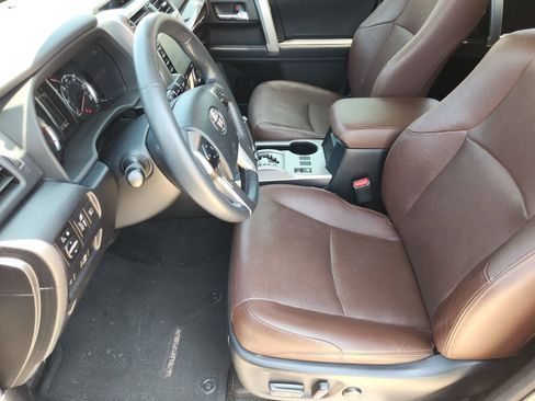 Used 2021 Toyota 4Runner Limited AWD/4WD image 16
