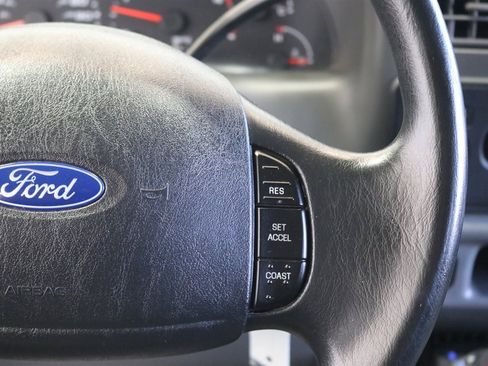 Used 2002 Ford F350 XLT image 87