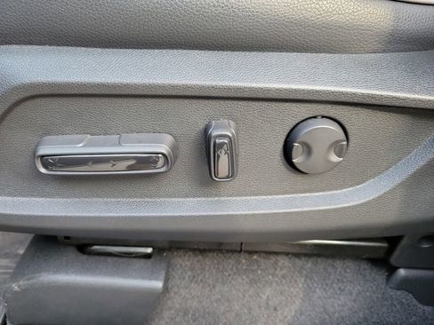 Certified 2025 Honda Pilot Elite image 29