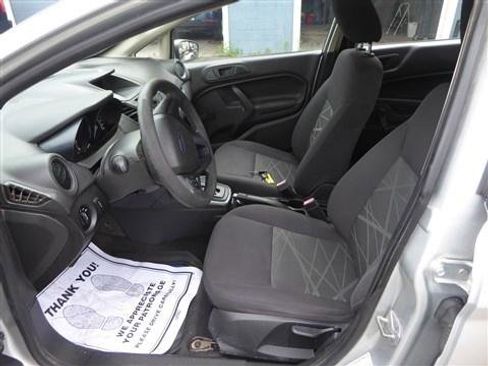 Used 2014 Ford Fiesta S FWD image 11