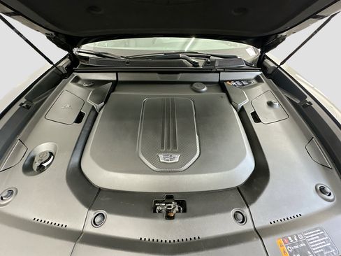 Used 2024 Cadillac Lyriq Tech image 36