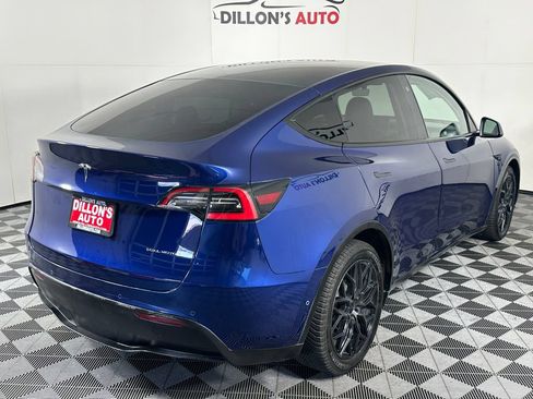 Used 2021 Tesla Model Y Long Range AWD/4WD image 10