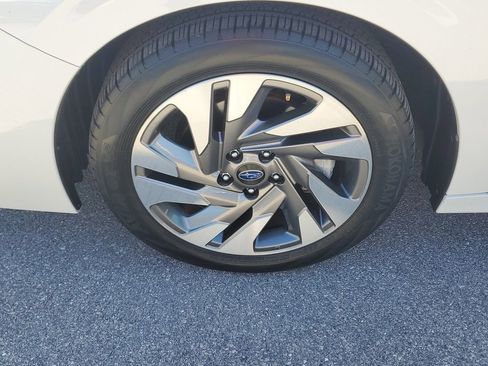 Used 2024 Subaru Legacy Limited image 11