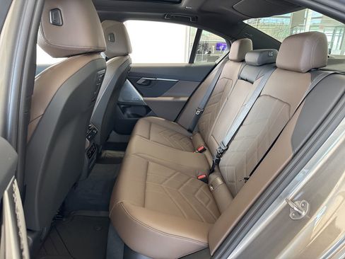 New 2026 BMW 530i xDrive image 41