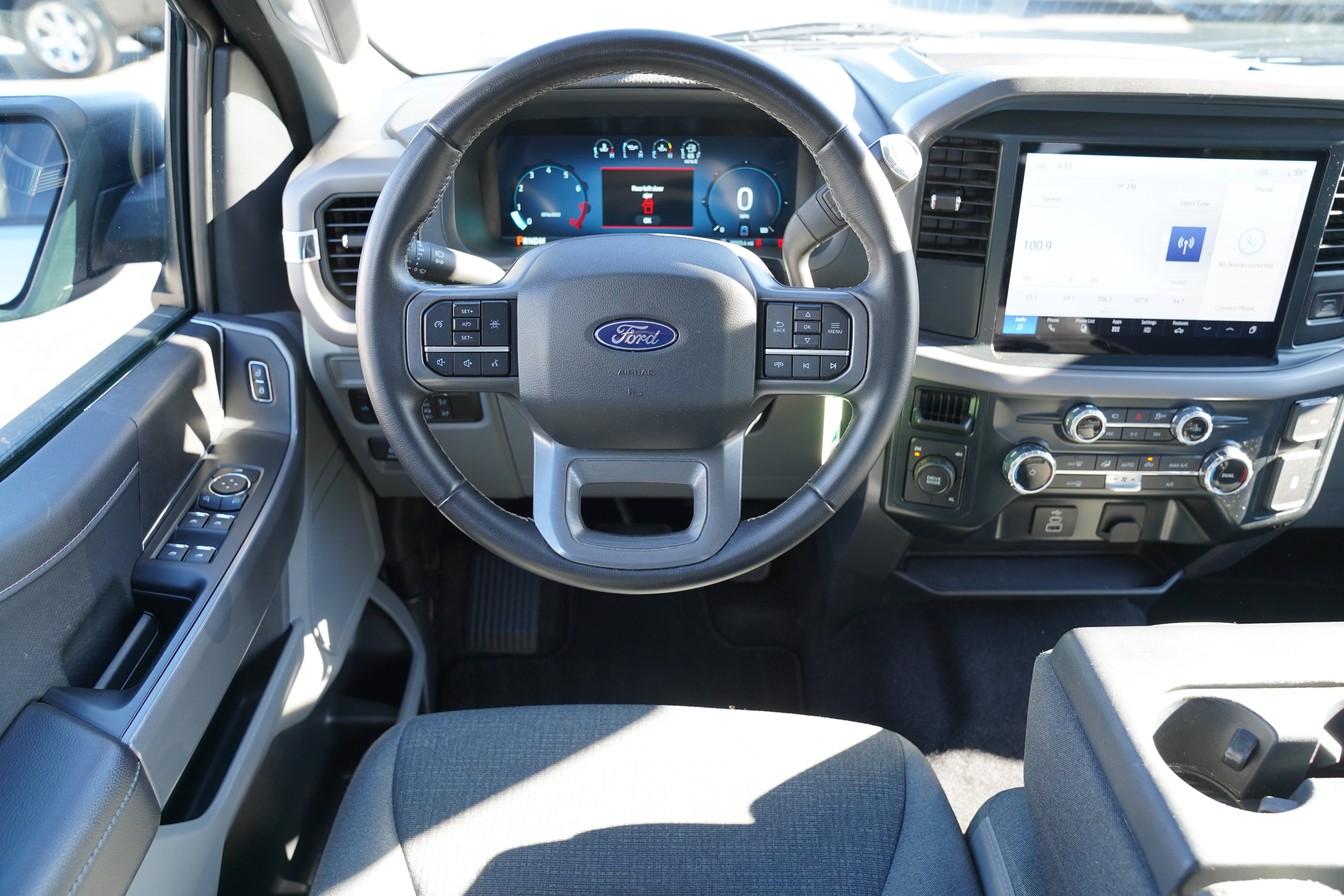 Used 2025 Ford F150 XLT w/ Equipment Group 301A Standard AWD/4WD image 11