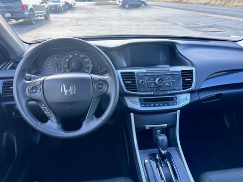Used 2013 Honda Accord Sport image 7