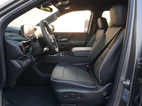 New 2026 Chevrolet Silverado EV Trail Boss image 10