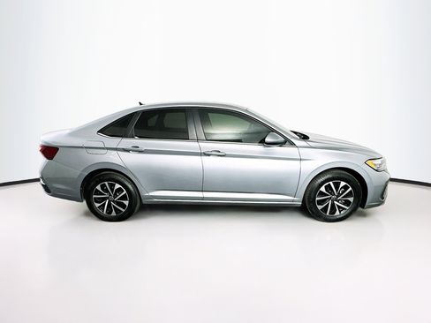 Used 2024 Volkswagen Jetta S image 10