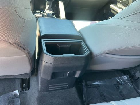 Certified 2025 Toyota Tacoma SR5 AWD/4WD image 20