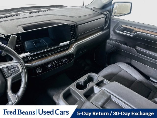 Used 2024 Chevrolet Silverado 1500 LT AWD/4WD image 30