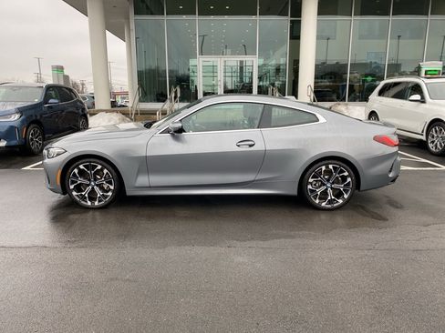 Used 2025 BMW 430i xDrive Coupe w/ Convenience Package image 8