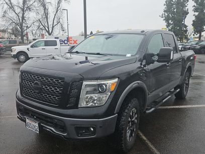 Used 2017 Nissan Titan PRO-4X w/ Pro-4x Convenience Package