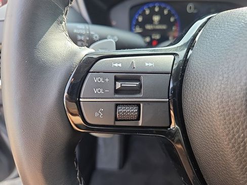 Used 2025 Acura ADX FWD image 22