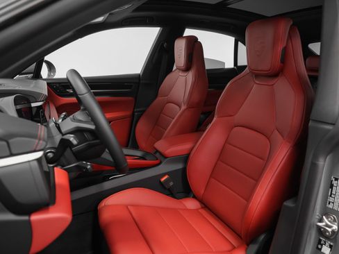 New 2026 Porsche Macan 4 Electric image 50