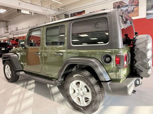 Certified 2020 Jeep Wrangler Unlimited Sport S AWD/4WD image 4