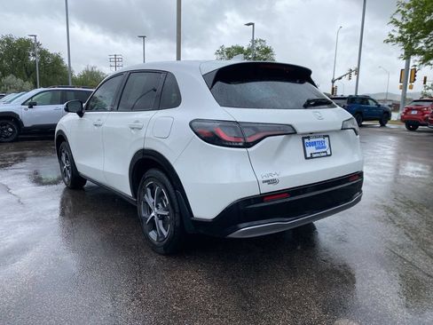 Used 2025 Honda HR-V EX-L image 5