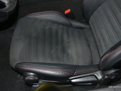 Used 2018 FIAT 124 Spider Abarth w/ Convenience Group image 21