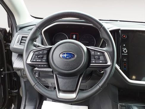Used 2025 Subaru Ascent Premium AWD/4WD image 13