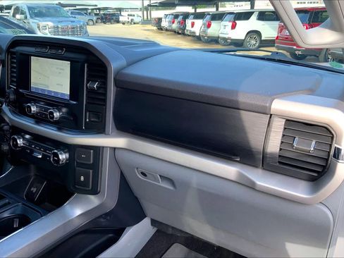 Used 2022 Ford F150 XLT w/ Equipment Group 301A Mid AWD/4WD image 18