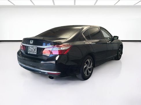 Used 2016 Honda Accord LX image 4