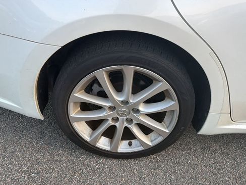 Used 2014 Toyota Avalon Limited FWD image 22