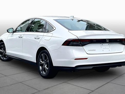 Certified 2023 Honda Accord EX image 12