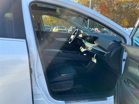 New 2026 Nissan Murano Platinum w/ Cargo Package image 26