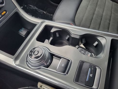 Certified 2023 Ford Edge ST-Line image 19